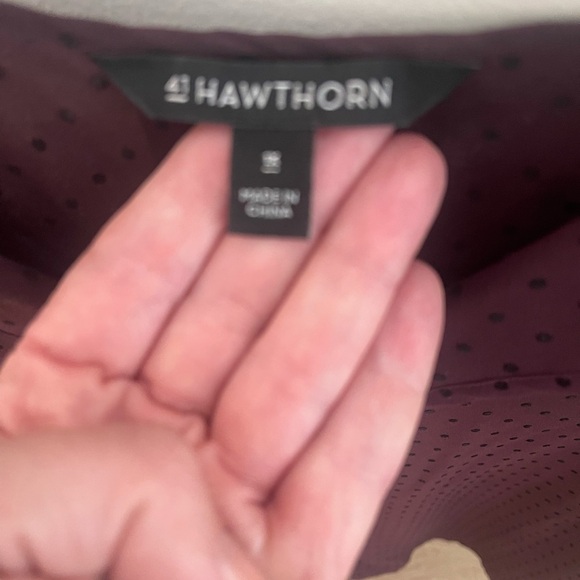 41 Hawthorn Zeina Clip Dot Sleeveless V Neck Top Size 1X - Picture 2 of 4